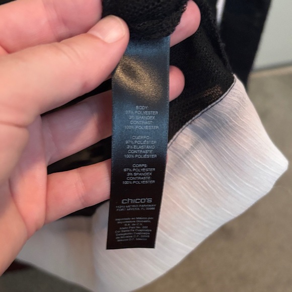 Chicos Absolutely Gorgeous Women's Black and Pink Sweater - Picture 3 of 9